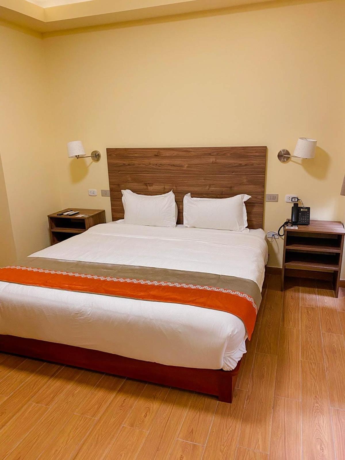 Sm Hotel Plus Ліма Екстер'єр фото